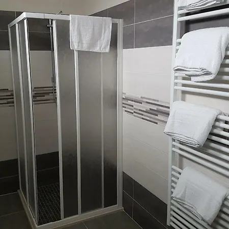 Damma's, Dipendenza Zamagna צ'סנטיקו