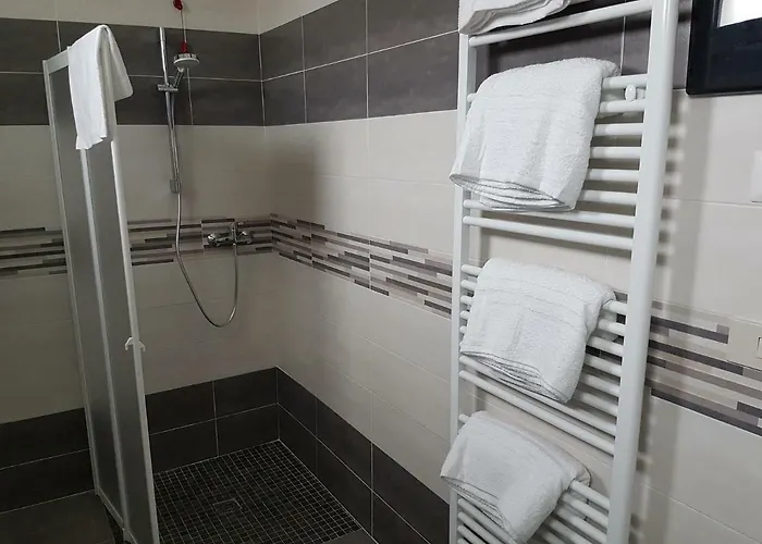 Damma's, Dipendenza Zamagna